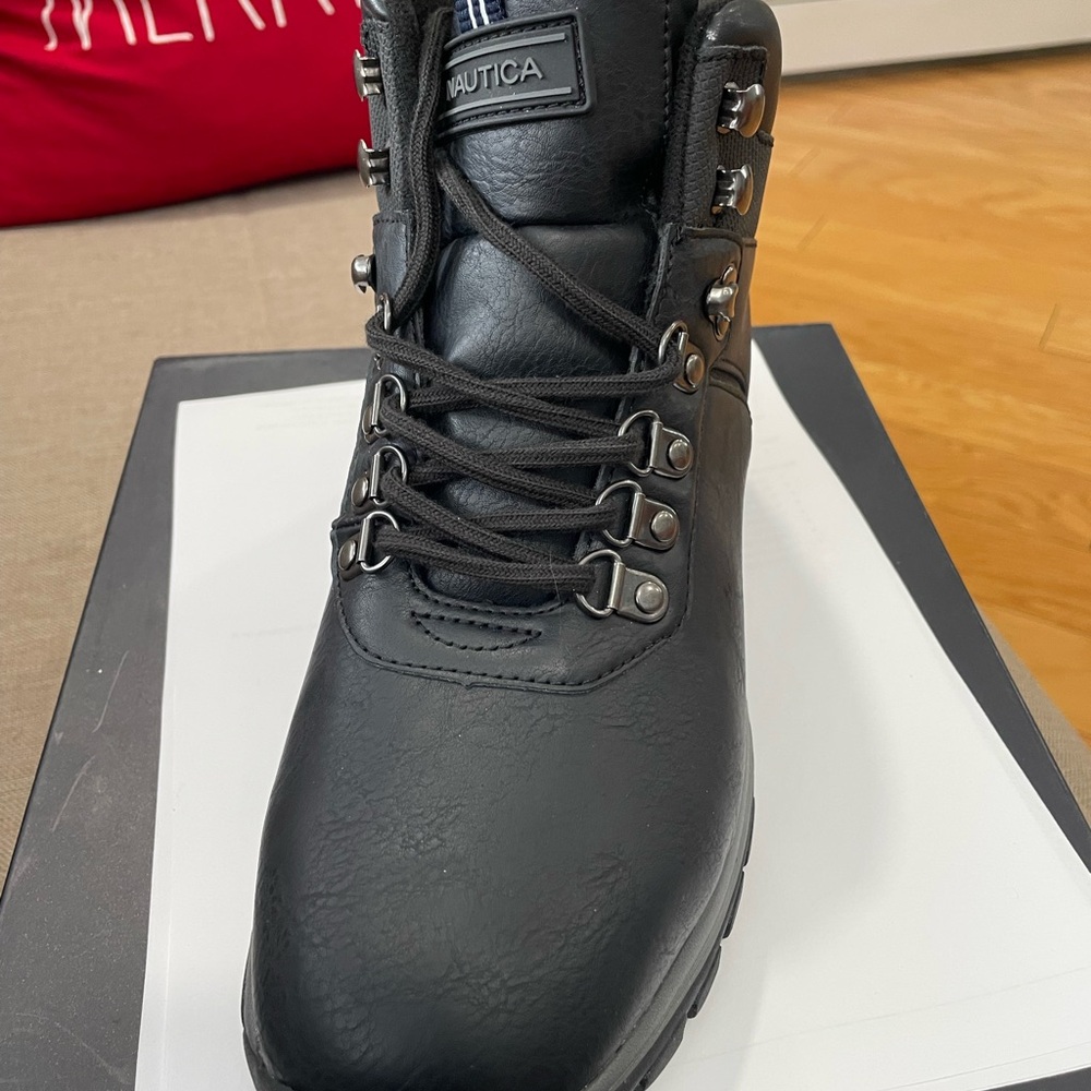 Nautica Men's Sleek Black Lace-Up Boots